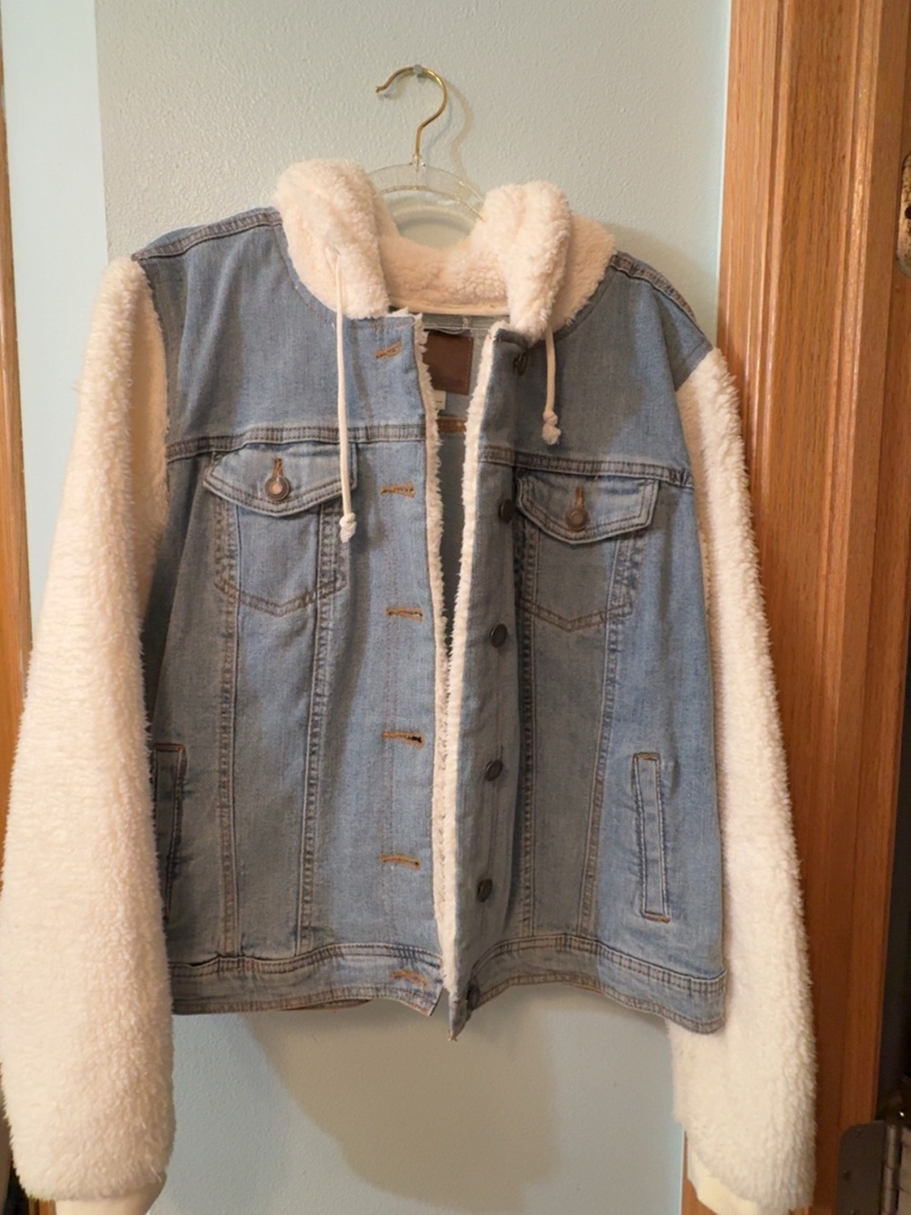 Maurices Light Blue Denim Jacket with Cream Sherpa Lining and Sleeves